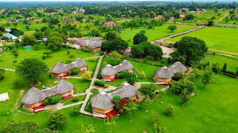 ACAKI LODGE