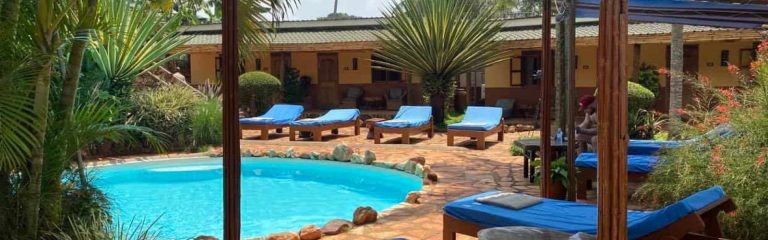 2 Friends Guesthouse and Restaurant – Jinja