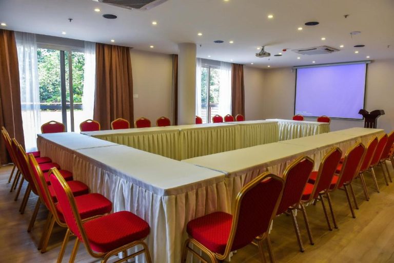 Admas Grand Hotel, Entebbe