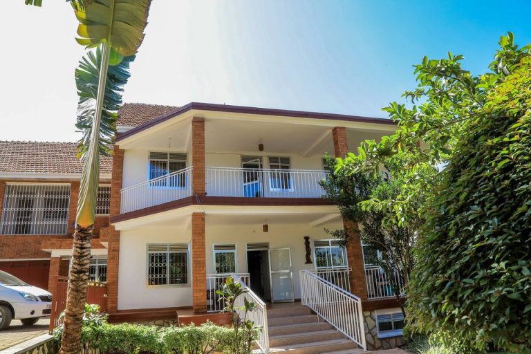 Adonai Guest House