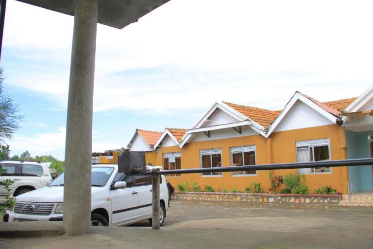 BOULEVARD EXCELSIOR MOTEL FORTPORTAL
