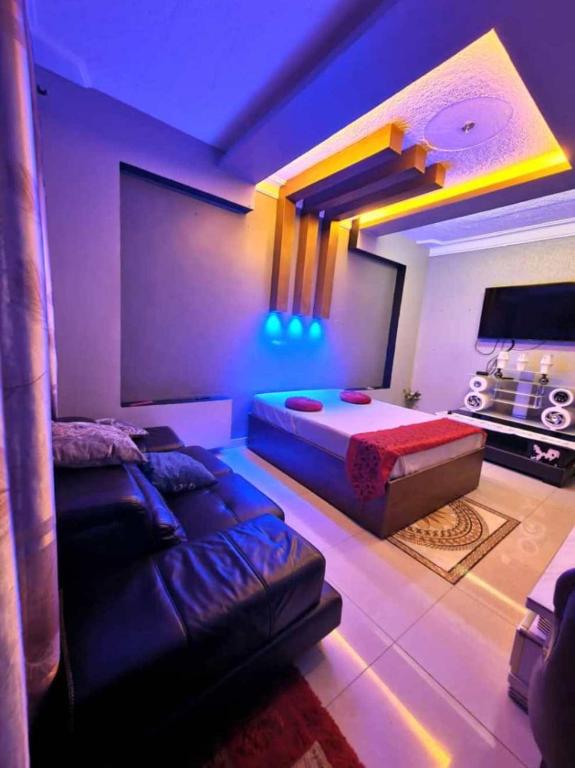 Baileys Suites and Guest Rooms