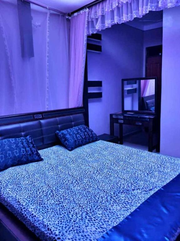 Baileys Suites and Guest Rooms