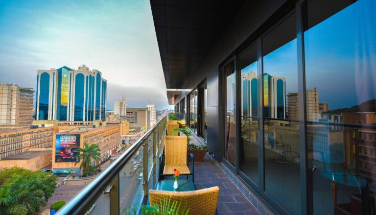 Boulevard Suites