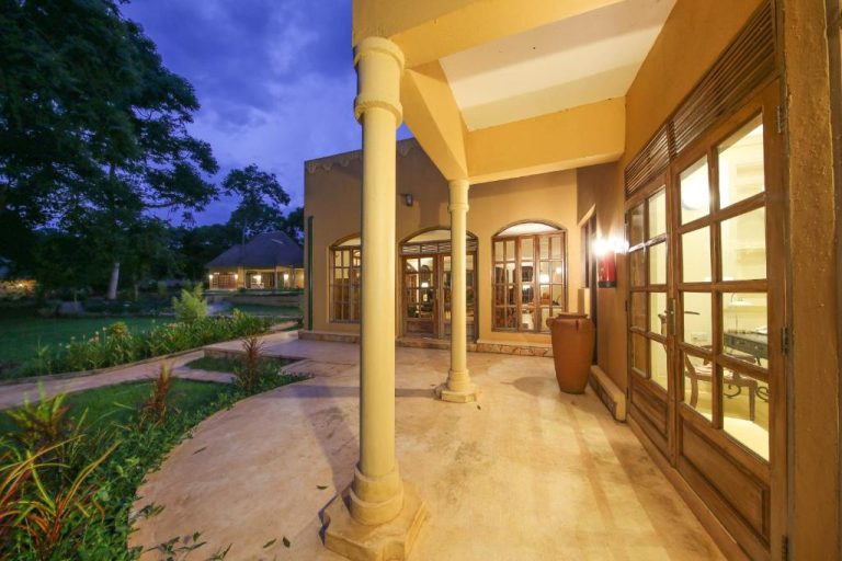 Brovad Sands Lodge Kalangala