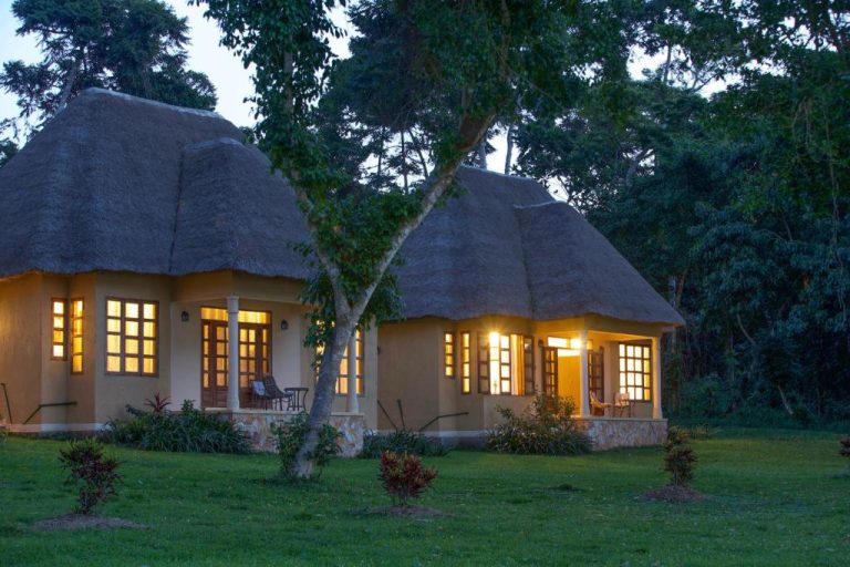 Brovad Sands Lodge Kalangala