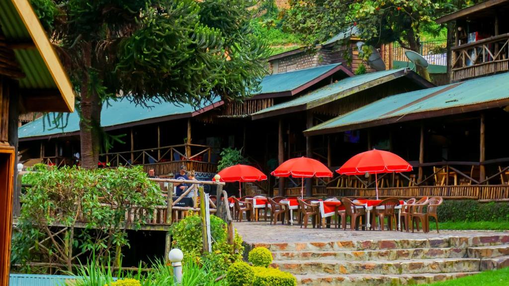 Bunyonyi Overland Resort