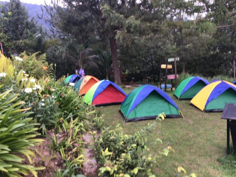 Bunyonyi Safaris Resort