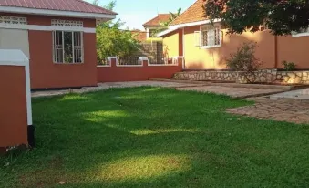 Calm River inn