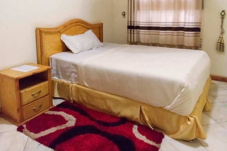 Capricon Executive Hotel, Kabale