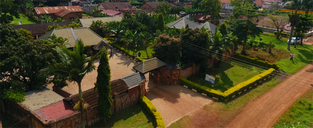 Chel and Vade Cottages