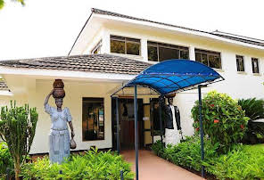 Dolphin Suites