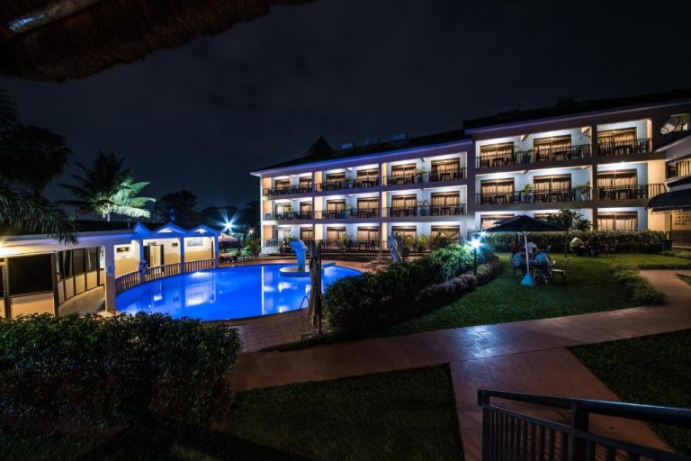 Dolphin Suites