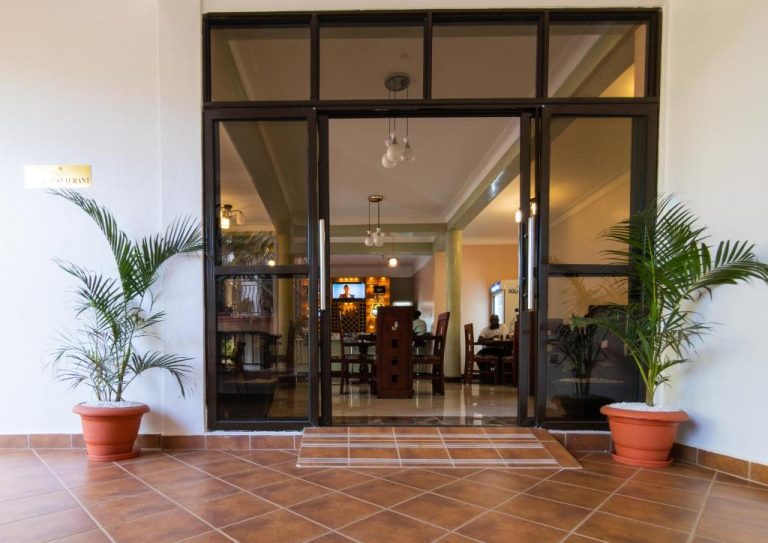 EXCELSIS GARDEN HOTEL