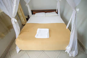 Emirina Travel Hotel