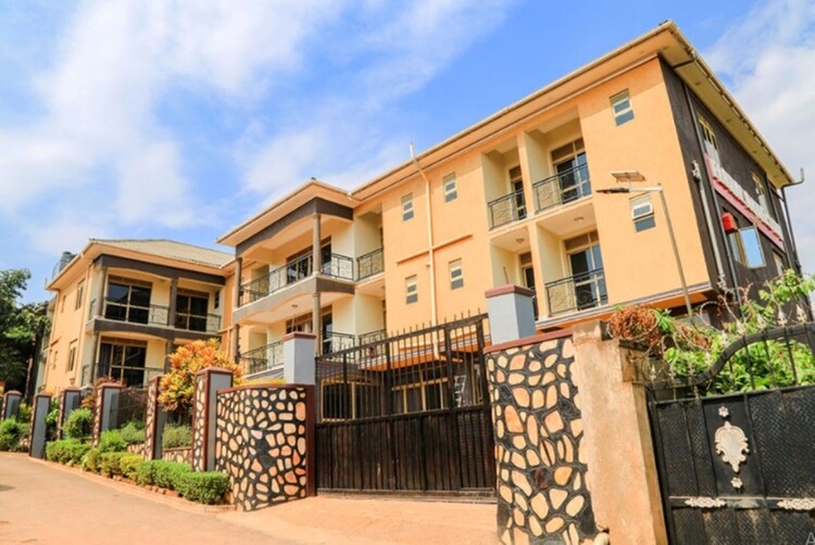 FLORAL HOTELS WAKISO