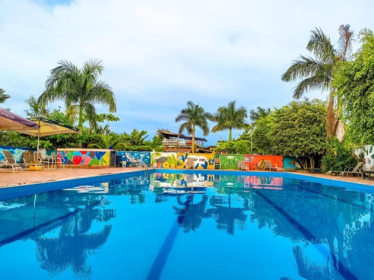 FUSION ECO RESORT HOTEL & AUTOSPA MUNYONYO
