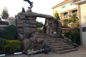 Gold Rock Hotel
