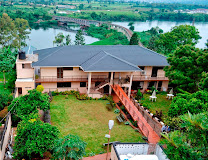 Hotel Paradise on the Nile