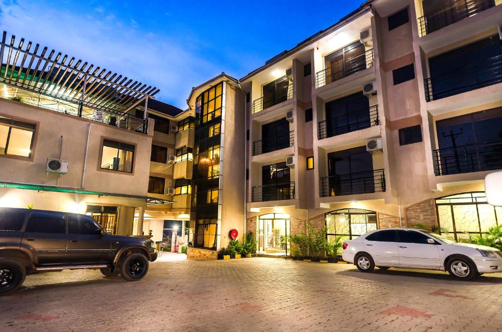 Maries Royale Hotel