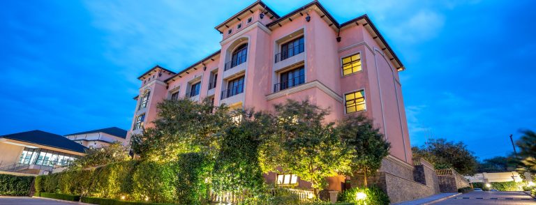 Mestil Hotel & Residences