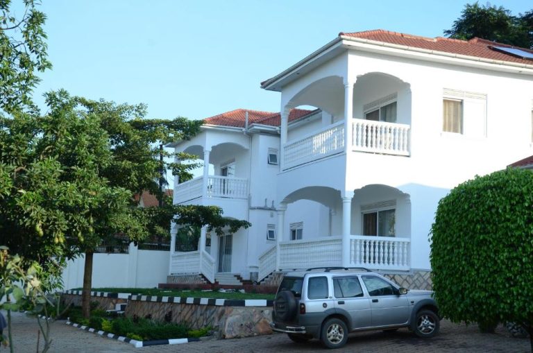 Muyenga Luxury Vacation Home