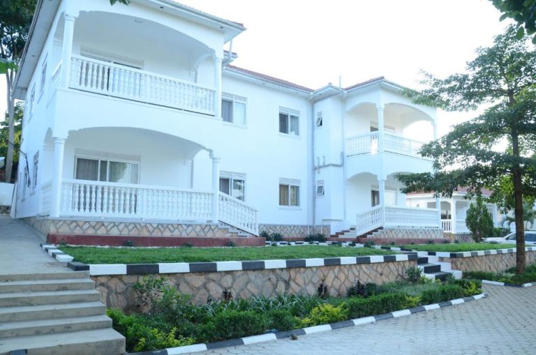 Muyenga Luxury Vacation Home