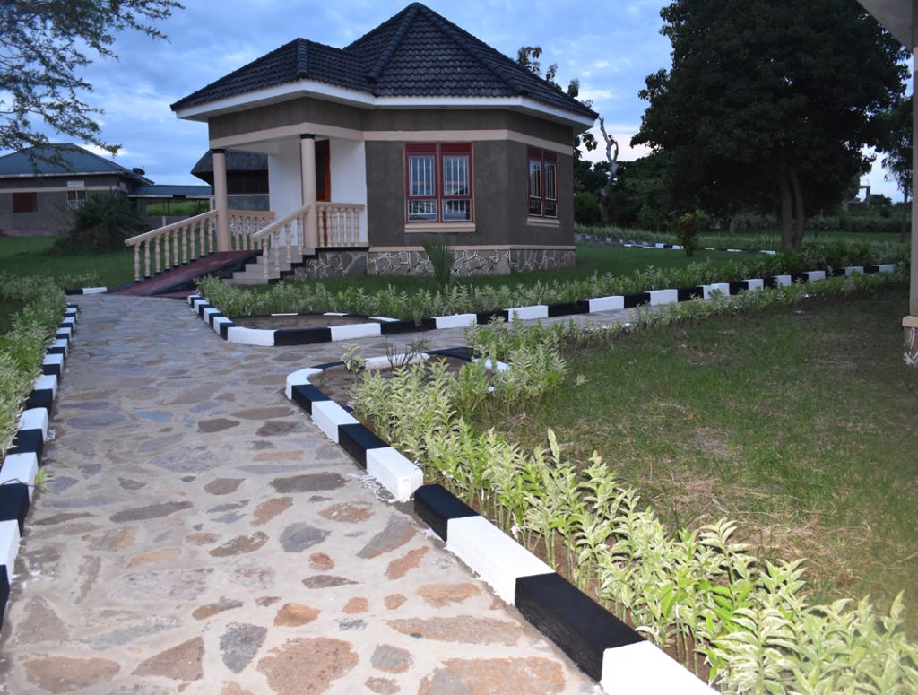 Parkside safari Lodge – Murchison falls national park