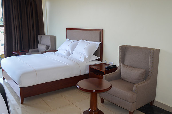 Igar Plaza Hotel