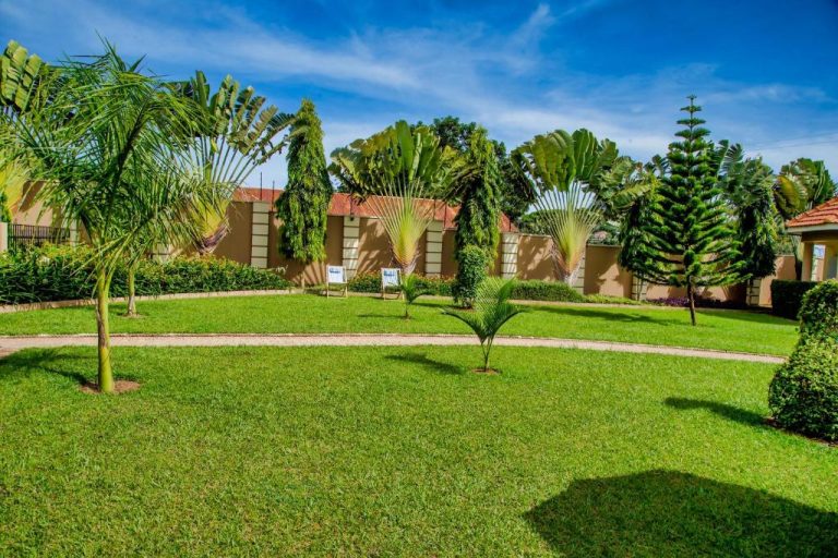 Lake Point Villa