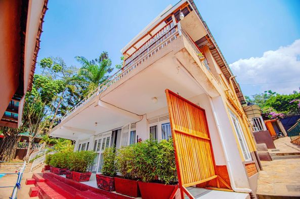 Locus Hotel Makindye
