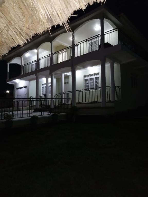 MASESE VILLAS, Walukuba
