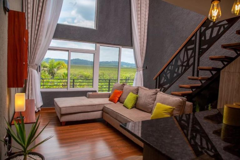 Malixa Loft, Entebbe