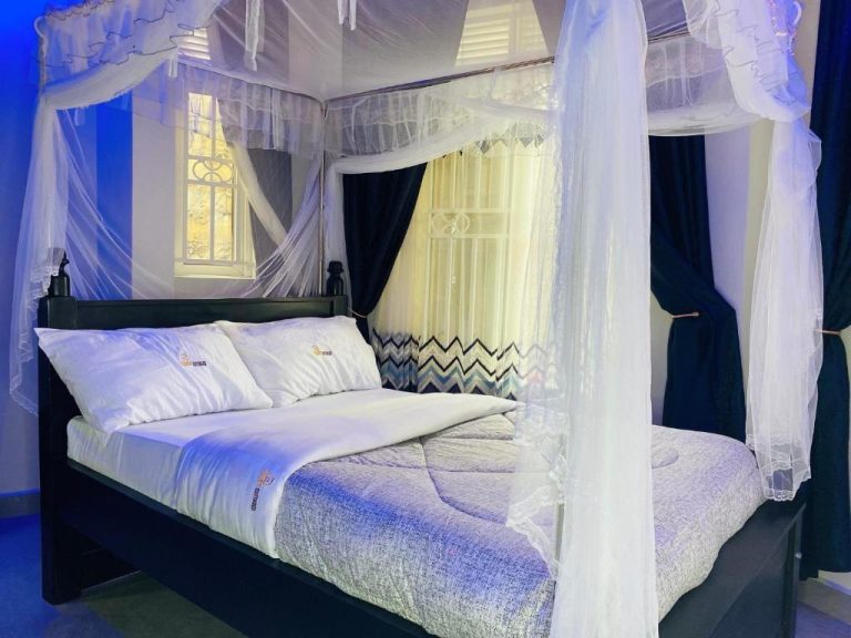Dyvan Lounge & Cottages Mbale