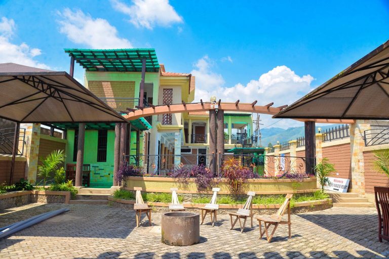 Gator’s Hide a Way Resort Kasese