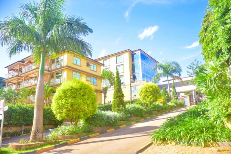 Nican Resort