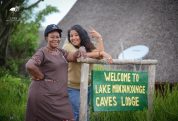 Lake Munyanyange Caves Lodge 8