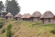 Lake Nyamirima Cottages 3