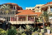 Rwizi Arch Hotel 8