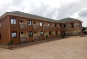 Tembo trek courts hotel 1