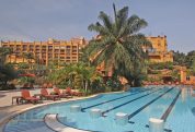 hotel-poolside (1)